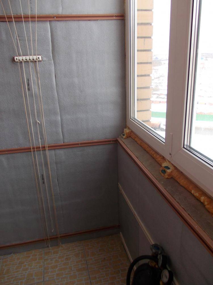 Отопление балкона лоджии зимой: варианты обогрева и способы монтажа