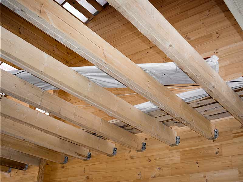 Как утеплить потолок в частном доме: строим своими руками