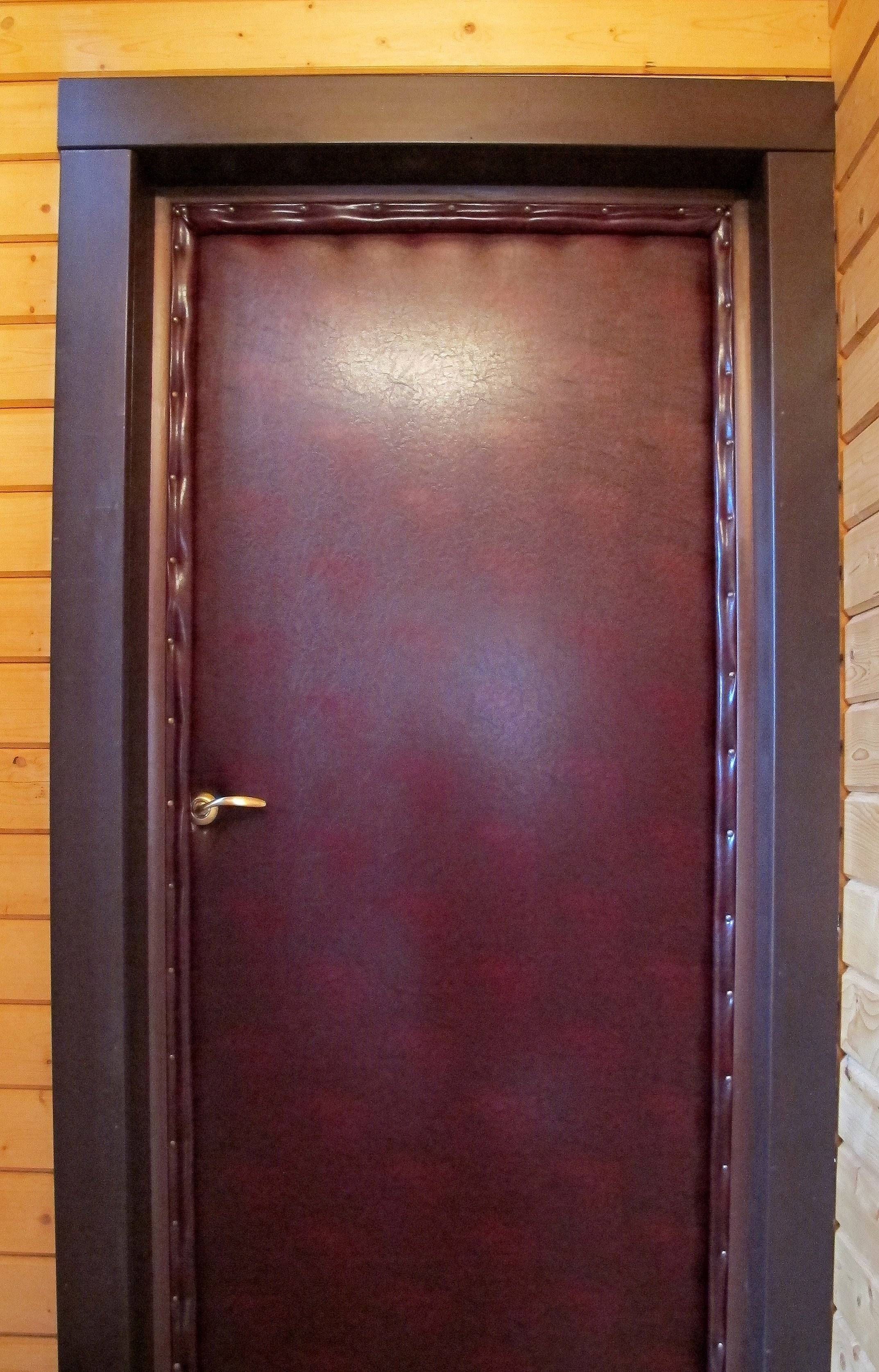 Утепленные входные деревянные двери для частного дома или квартиры, теплоизоляция своими руками