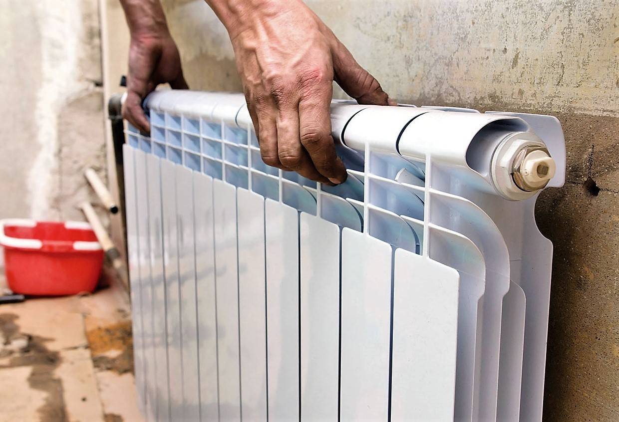 Кронштейны для радиаторов отопления: зачем они нужны, их виды, оптимальный выбор