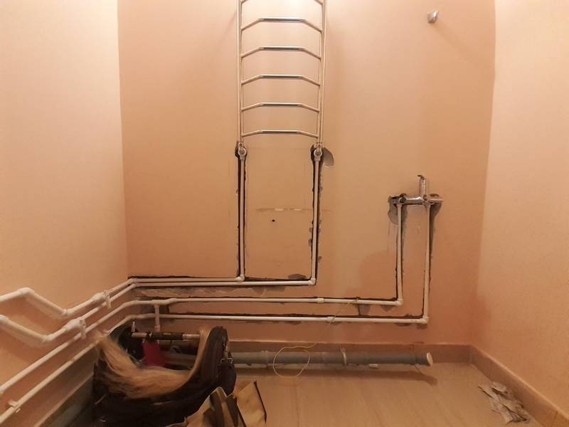 Перенос полотенцесушителя на другую стену в ванной по шагам — sibear.ru
