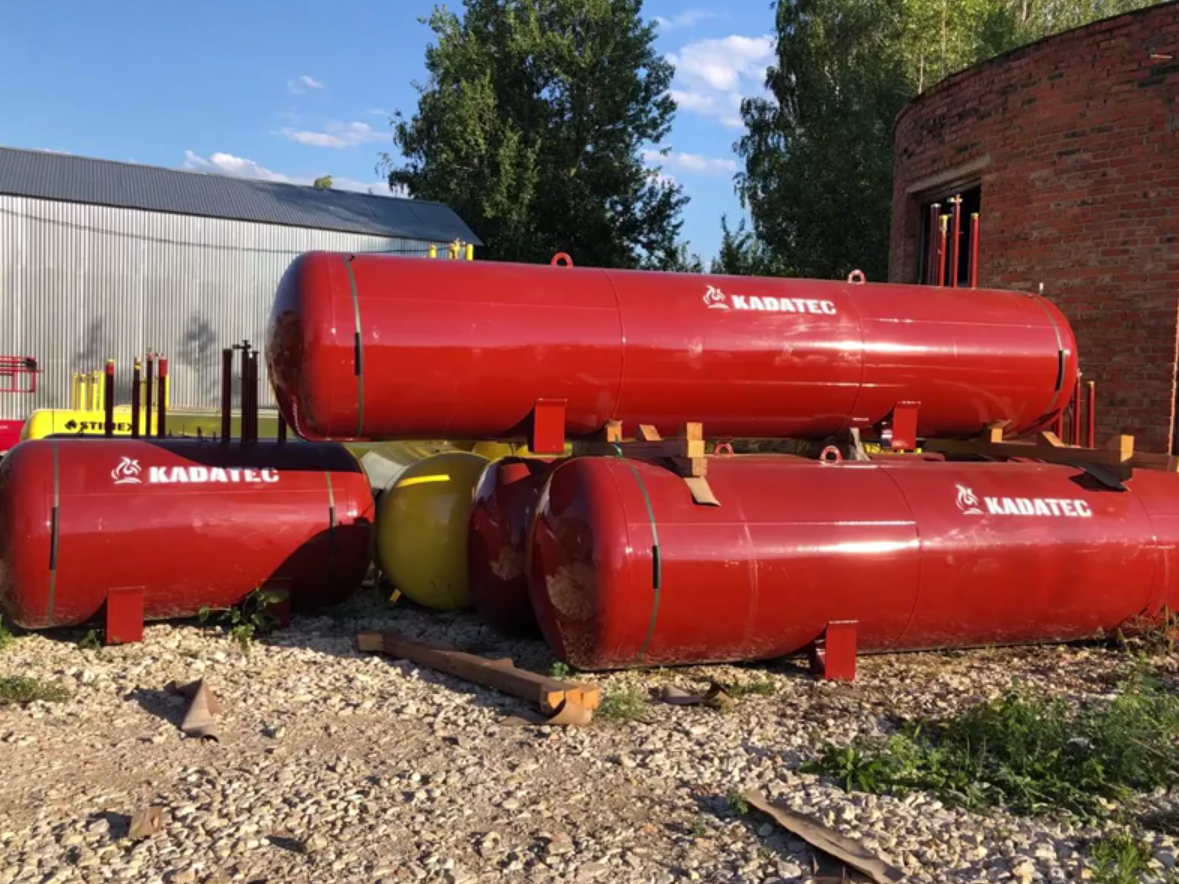 Особенности участков с газом и газгольдером, достоинства и недостатки каждой системы, что выгодней